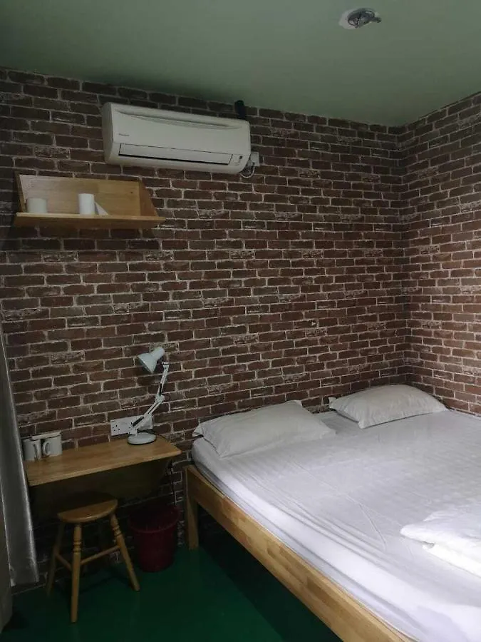 Sim cityStay George Town Hostel